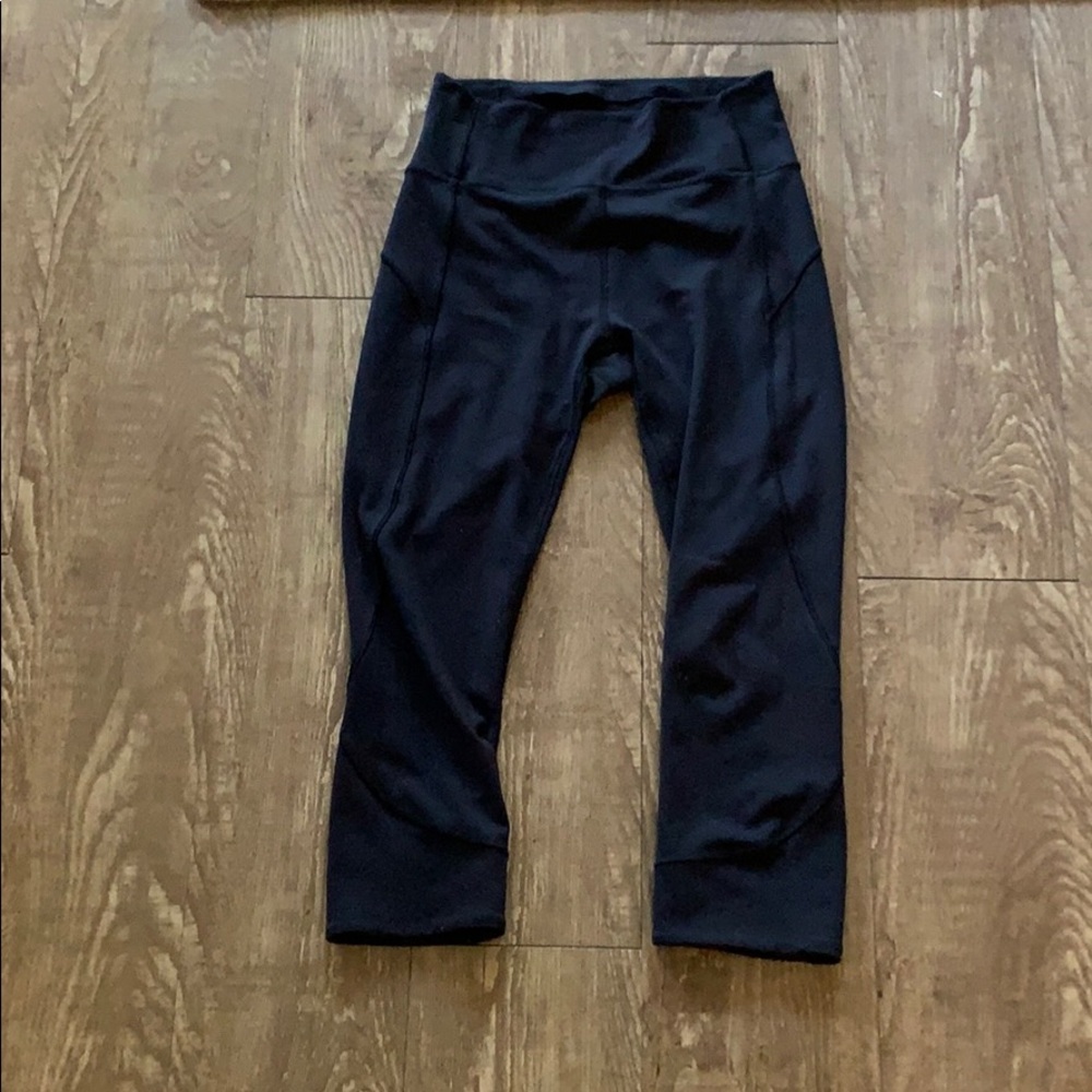 Lululemon In movement 17” Crop